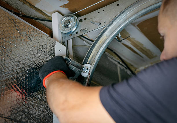 Affordable Garage Door Roller Replacement solutions in Sioux Falls, SD